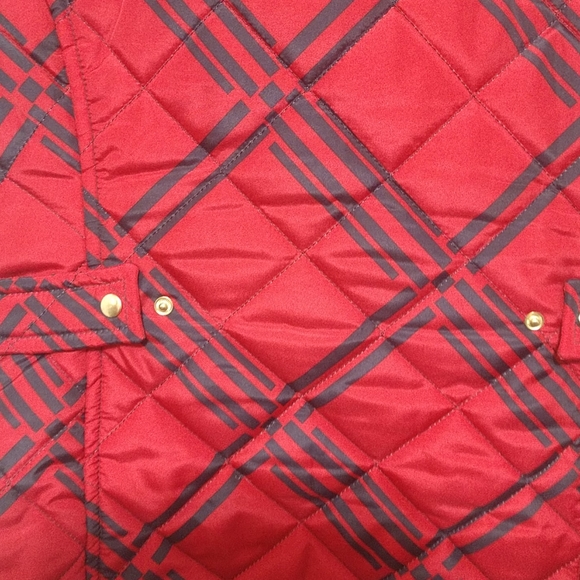 Crown & Ivy Red and Black Lightly Quilted Plaid Vest XS - Picture 6 of 8